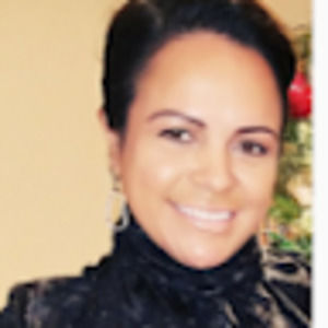 Meet your Posher, Nora